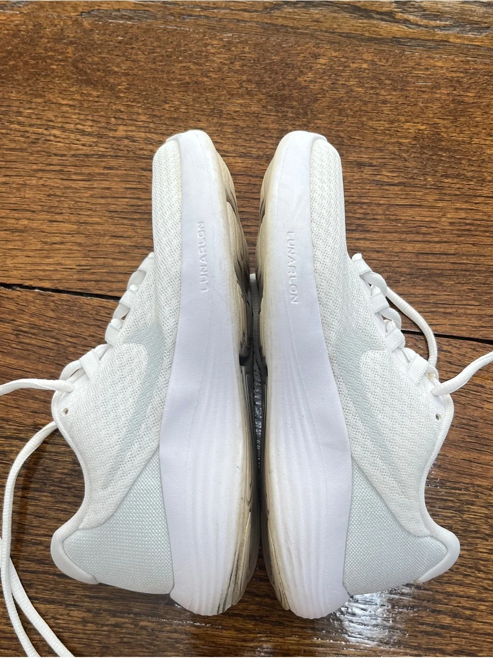 Clean Nike Walk/ Run Shoes
